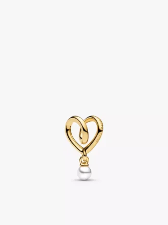 Charm „Wrapped Heart“ mit 14-karätiger Vergoldung Charm „Wrapped Heart“ mit 14-karätiger Vergoldung