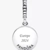 Friends are family-Dangle Charm aus Sterlingsilber Friends are family-Dangle Charm aus Sterlingsilber