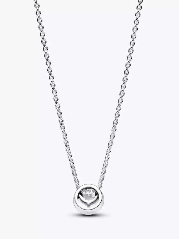 Funkelnde Halskette mit rundem Halo-Anhänger aus Sterlingsilber Funkelnde Halskette mit rundem Halo-Anhänger aus Sterlingsilber
