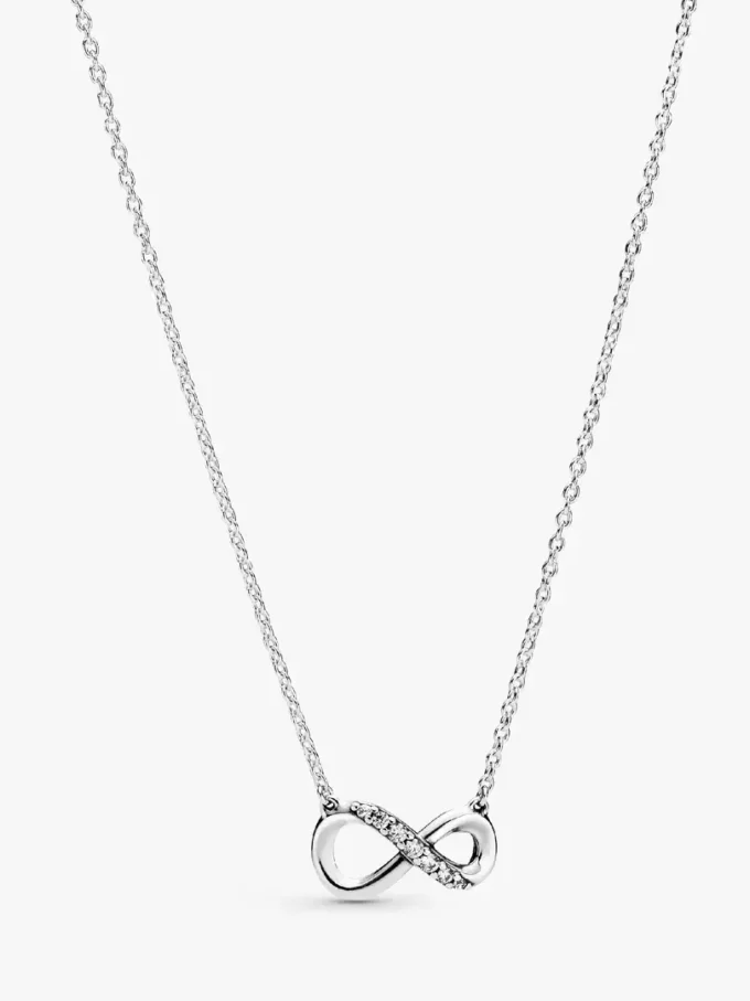 Funkelnde Infinity-Halskette aus Sterlingsilber Funkelnde Infinity-Halskette aus Sterlingsilber