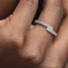 Funkelnder, überlappender Ring aus Sterlingsilber Funkelnder, überlappender Ring aus Sterlingsilber