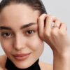 Funkelnder blauer Ring mit erhabenem Herz – 14 Karat Roségold-Beschichtung Funkelnder blauer Ring mit erhabenem Herz – 14 Karat Roségold-Beschichtung