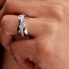 Funkelnder Crossover-Ring mit Schleife aus Sterlingsilber