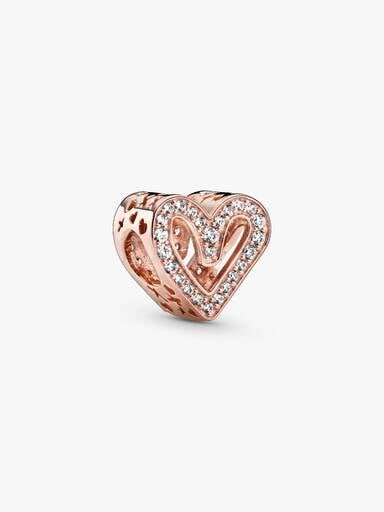 Funkelnder Freehand Heart Charm – 14 Karat Roségold-Beschichtung Funkelnder Freehand Heart Charm – 14 Karat Roségold-Beschichtung