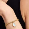 Funkelnder Halbmond-Dangle Charm, 14 Karat vergoldet Funkelnder Halbmond-Dangle Charm, 14 Karat vergoldet