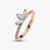Funkelnder Herbarium-Cluster-Ring, 14 Karat Roségold-Beschichtung Funkelnder Herbarium-Cluster-Ring, 14 Karat Roségold-Beschichtung
