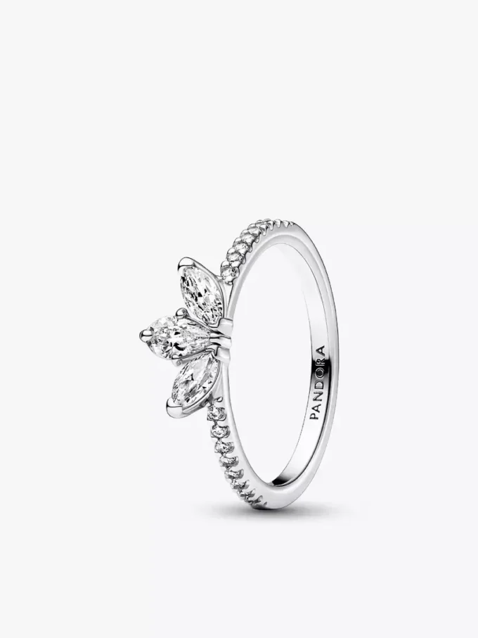 Funkelnder Herbarium-Cluster-Ring aus Sterlingsilber Funkelnder Herbarium-Cluster-Ring aus Sterlingsilber