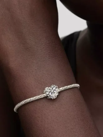 Funkelnder Herz-Charm aus Sterlingsilber