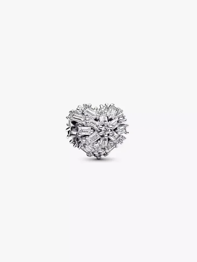 Funkelnder Herz-Charm aus Sterlingsilber Funkelnder Herz-Charm aus Sterlingsilber