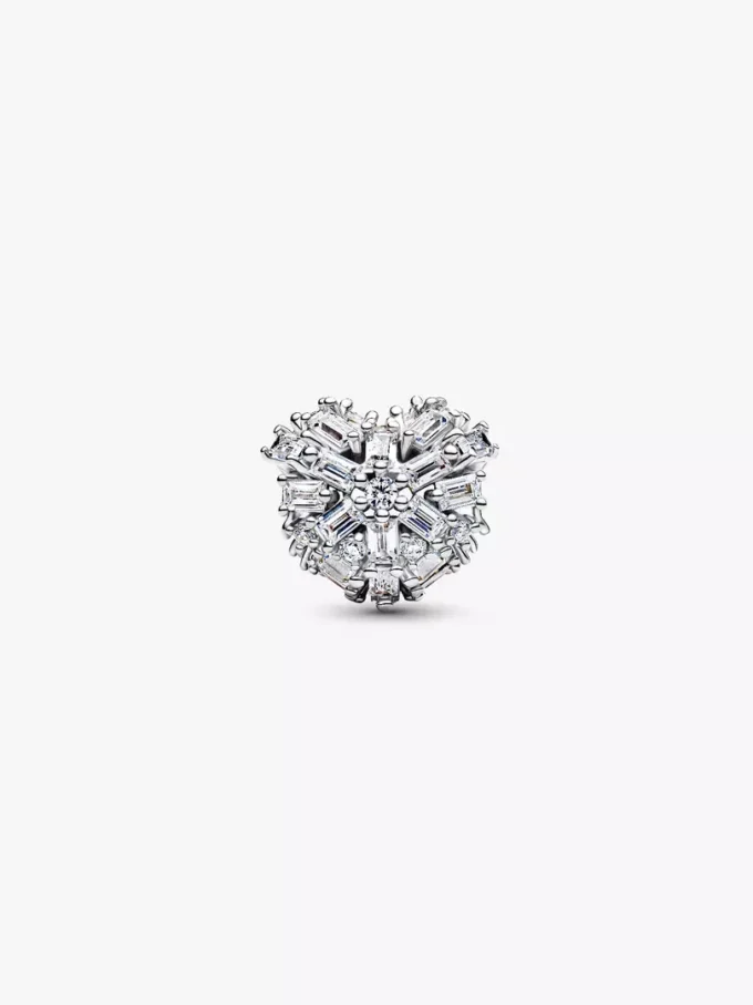 Funkelnder Herz-Charm aus Sterlingsilber Funkelnder Herz-Charm aus Sterlingsilber