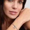 Funkelnder Herz-Dangle Charm aus Sterlingsilber Funkelnder Herz-Dangle Charm aus Sterlingsilber
