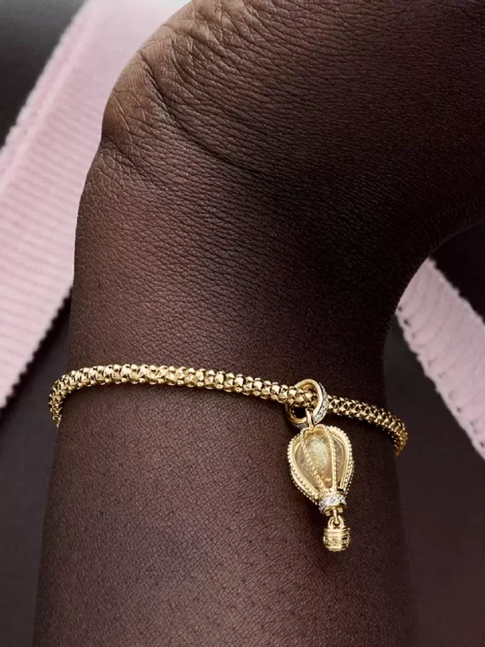 Funkelnder, klarer Heißluftballon-Dangle Charm, 14-karätig vergoldet Funkelnder, klarer Heißluftballon-Dangle Charm, 14-karätig vergoldet