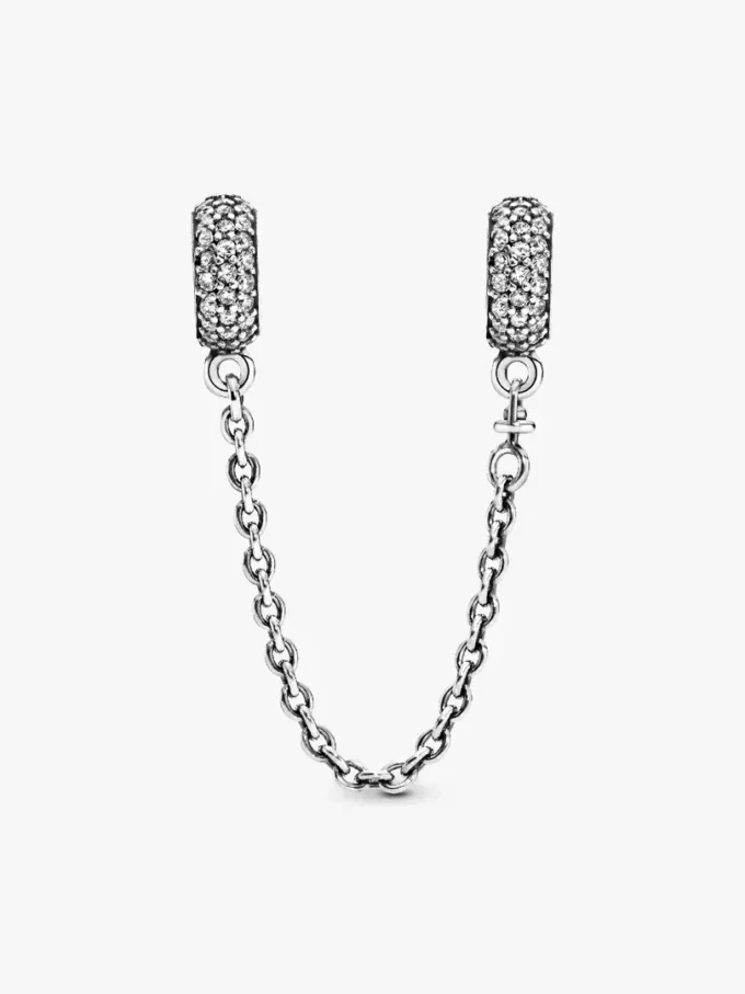 Funkelnder Pavé-Safety Chain-Charm aus Sterlingsilber