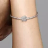 Funkelnder Pfotenabdruck-Charm aus Sterlingsilber