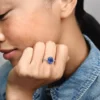 Funkelnder Statement-Halo-Ring aus Sterlingsilber Funkelnder Statement-Halo-Ring aus Sterlingsilber