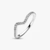 Funkelnder Wellenring aus Sterlingsilber