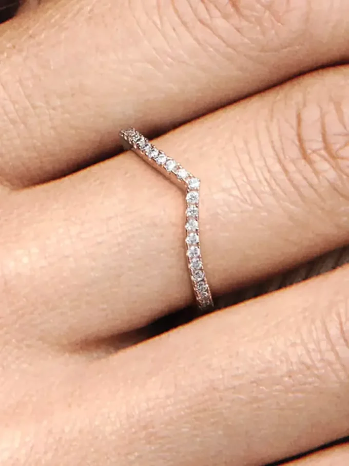 Funkelnder Wishbone Ring, 14 Karat Roségold-Beschichtung Funkelnder Wishbone Ring, 14 Karat Roségold-Beschichtung