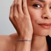 Funkelndes blaues Tennisarmband aus Sterlingsilber Funkelndes blaues Tennisarmband aus Sterlingsilber