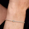 Funkelndes Herz-Tennisarmband, 14 Karat vergoldet Funkelndes Herz-Tennisarmband, 14 Karat vergoldet