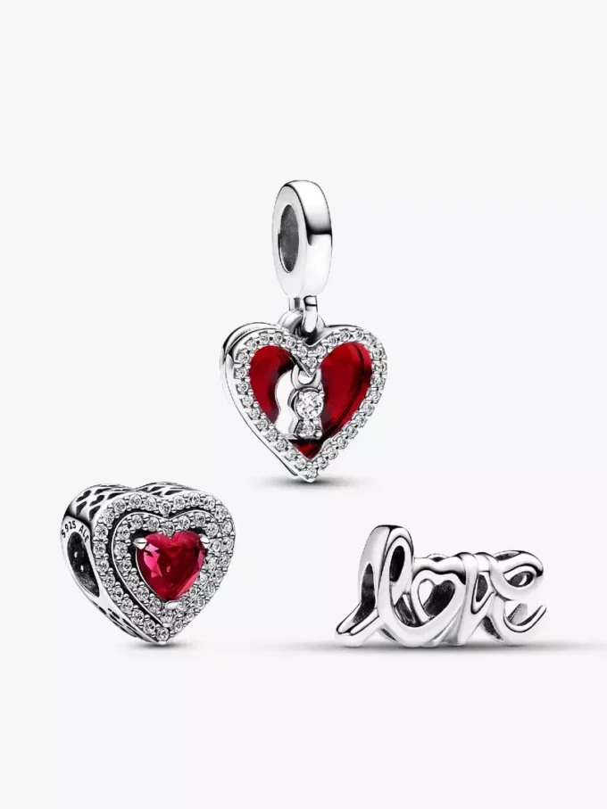 Funkelndes Trio aus roten Dangle Charms, 3er-Set Funkelndes Trio aus roten Dangle Charms, 3er-Set