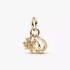 Glücksklee, Wishbone & Hufeisen-Dangle Charm aus 14 Karat Gold Glücksklee, Wishbone & Hufeisen-Dangle Charm aus 14 Karat Gold