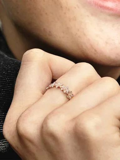 Gänseblümchen-Ring – 14 Karat Roségold-Beschichtung Gänseblümchen-Ring – 14 Karat Roségold-Beschichtung