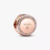 Gravierbarer funkelnder Knopf-Charm, 14 Karat Roségold-Beschichtung Gravierbarer funkelnder Knopf-Charm, 14 Karat Roségold-Beschichtung