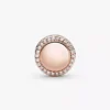 Gravierbarer funkelnder Knopf-Charm, 14 Karat Roségold-Beschichtung Gravierbarer funkelnder Knopf-Charm, 14 Karat Roségold-Beschichtung