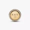 Gravierbarer funkelnder Knopf-Charm, 14 Karat vergoldet Gravierbarer funkelnder Knopf-Charm, 14 Karat vergoldet