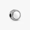 Gravierbarer funkelnder Knopf-Charm aus Sterlingsilber Gravierbarer funkelnder Knopf-Charm aus Sterlingsilber