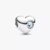 Gravierbarer Herz-Charm aus Sterlingsilber mit aquablauem Stein
