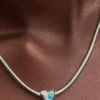 Gravierbarer Herz-Charm aus Sterlingsilber mit türkisblauem Stein Gravierbarer Herz-Charm aus Sterlingsilber mit türkisblauem Stein