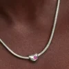 Gravierbarer Herz-Charm aus Sterlingsilber mit violettem Stein Gravierbarer Herz-Charm aus Sterlingsilber mit violettem Stein