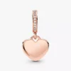 Gravierbarer Herz-Dangle Charm, 14 Karat Roségold-Beschichtung Gravierbarer Herz-Dangle Charm, 14 Karat Roségold-Beschichtung