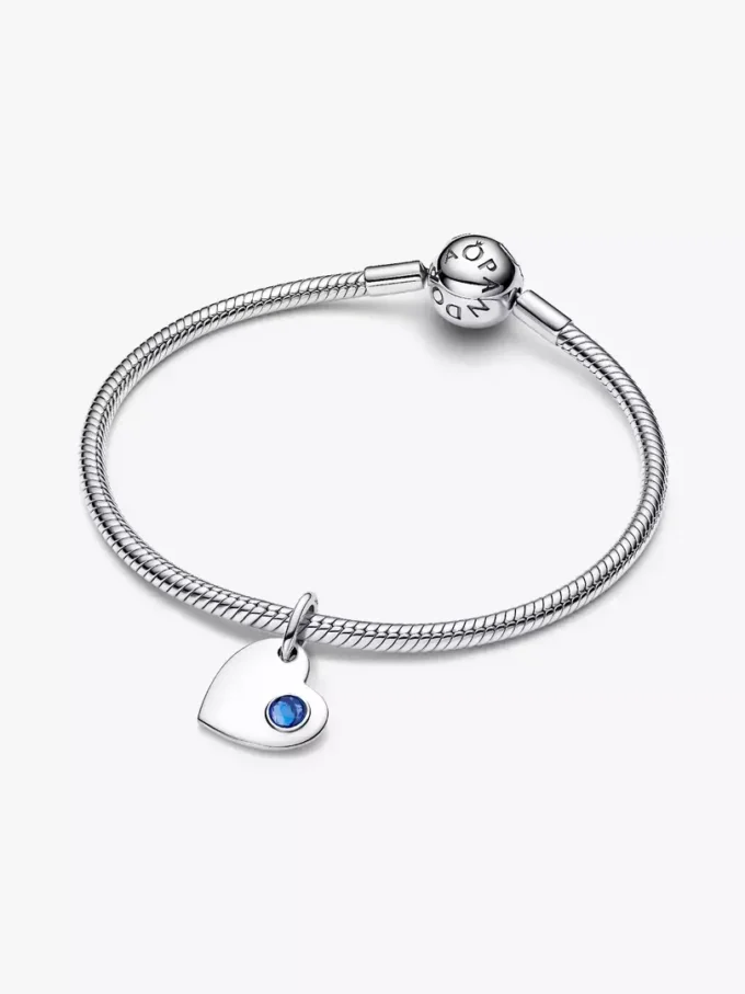 Gravierbarer Herz-Dangle Charm mit blauem Stein aus Sterlingsilber Gravierbarer Herz-Dangle Charm mit blauem Stein aus Sterlingsilber