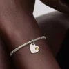 Gravierbarer Honigstein-Herz-Dangle Charm aus Sterlingsilber Gravierbarer Honigstein-Herz-Dangle Charm aus Sterlingsilber