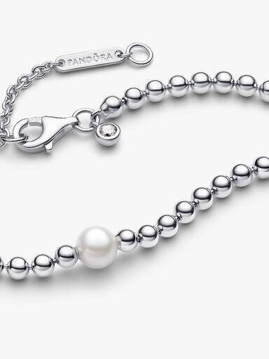 Halskette mit behandelten Süßwasser-Zuchtperlen und Perlen – Sterlingsilber Halskette mit behandelten Süßwasser-Zuchtperlen und Perlen – Sterlingsilber