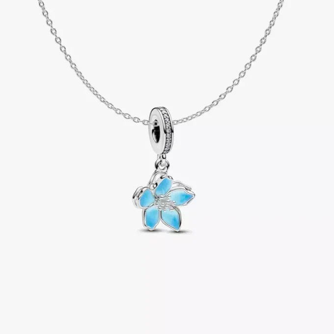Halskette mit Kirschblüten-Charm, 2er-Set Halskette mit Kirschblüten-Charm, 2er-Set