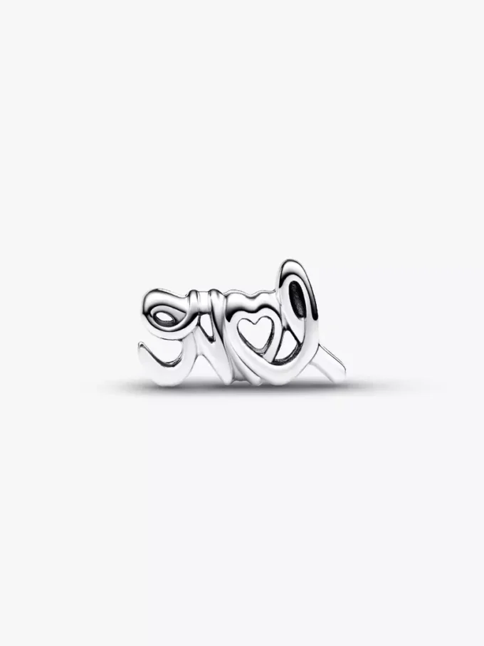 Handgeschriebener „Love“-Charm aus Sterlingsilber Handgeschriebener „Love“-Charm aus Sterlingsilber