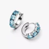 Hellblaue Ohrringe aus Sterlingsilber Hellblaue Ohrringe aus Sterlingsilber