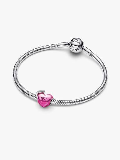 Herz-Charm „Graduation 2025“ – Sterlingsilber Herz-Charm „Graduation 2025“ – Sterlingsilber