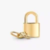 Hängender Dangle Charm „Vorhängeschloss & Schlüssel“ mit 14-karätiger Vergoldung Hängender Dangle Charm „Vorhängeschloss & Schlüssel“ mit 14-karätiger Vergoldung