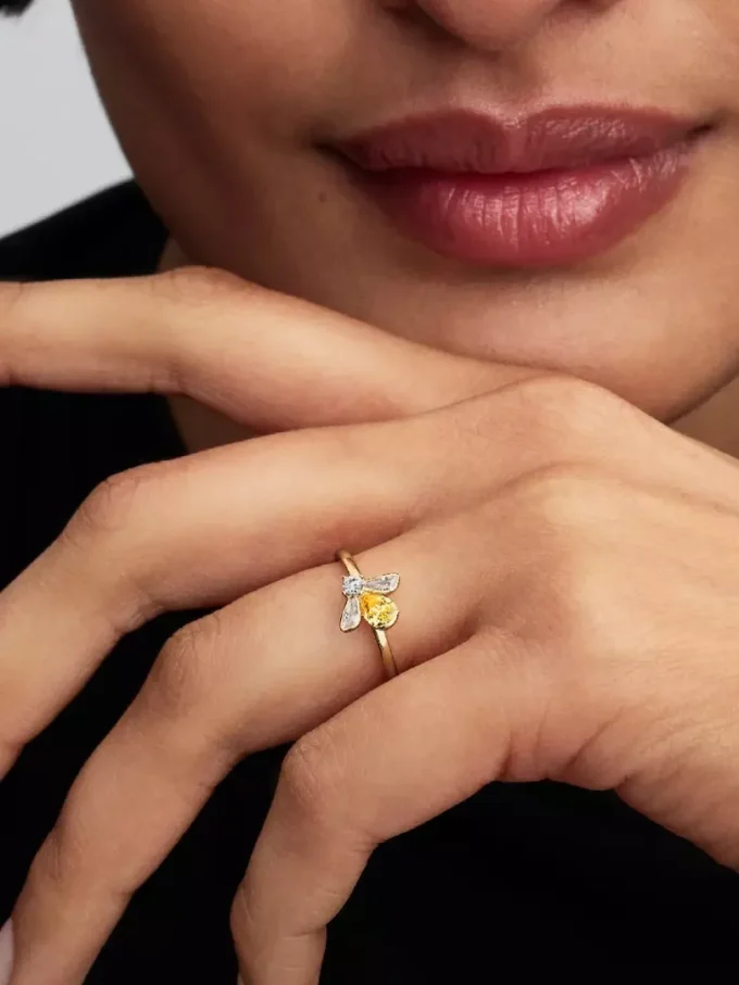 Honigbienenring, 14 Karat vergoldet Honigbienenring, 14 Karat vergoldet