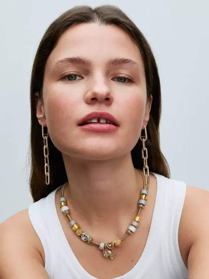 Im Dunkeln leuchtender Glühwürmchen-Dangle Charm, 14-karätig vergoldet Im Dunkeln leuchtender Glühwürmchen-Dangle Charm, 14-karätig vergoldet