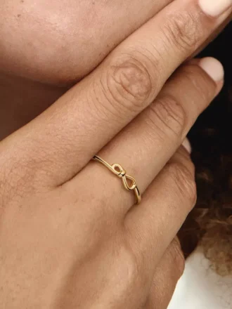 Infinity-Knoten-Ring, 14-karätig vergoldet
