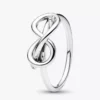 Infinity-Knoten-Ring aus Sterlingsilber