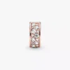 Klarer Pavé-Clip Charm, 14 Karat Roségold-Beschichtung Klarer Pavé-Clip Charm, 14 Karat Roségold-Beschichtung