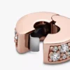 Klarer Pavé-Clip Charm, 14 Karat Roségold-Beschichtung Klarer Pavé-Clip Charm, 14 Karat Roségold-Beschichtung
