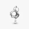 Kätzchen- und Wollknäuel-Charm aus Sterlingsilber Kätzchen- und Wollknäuel-Charm aus Sterlingsilber