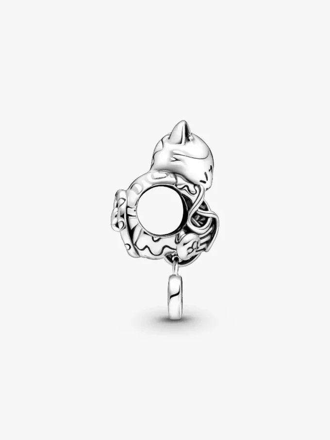 Kätzchen- und Wollknäuel-Charm aus Sterlingsilber Kätzchen- und Wollknäuel-Charm aus Sterlingsilber